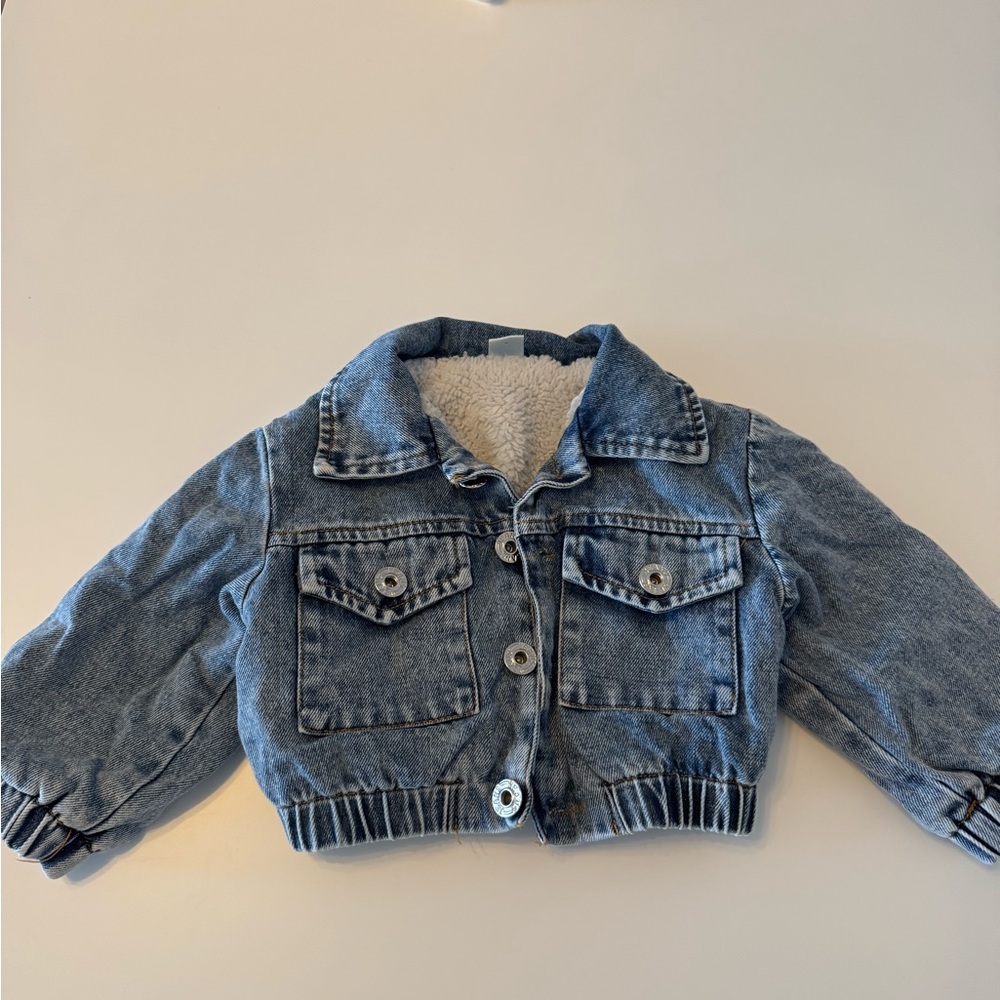 SHEIN Blue Denim Kids Jacket with Sherpa Lining